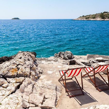 Apartments Dajna Vela Luka Esterno foto