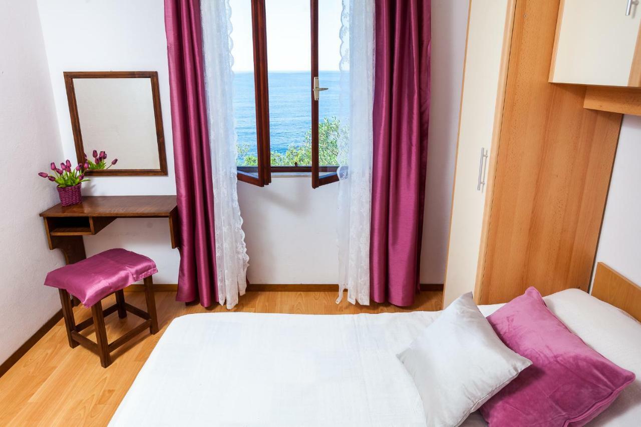 Apartments Dajna Vela Luka Esterno foto