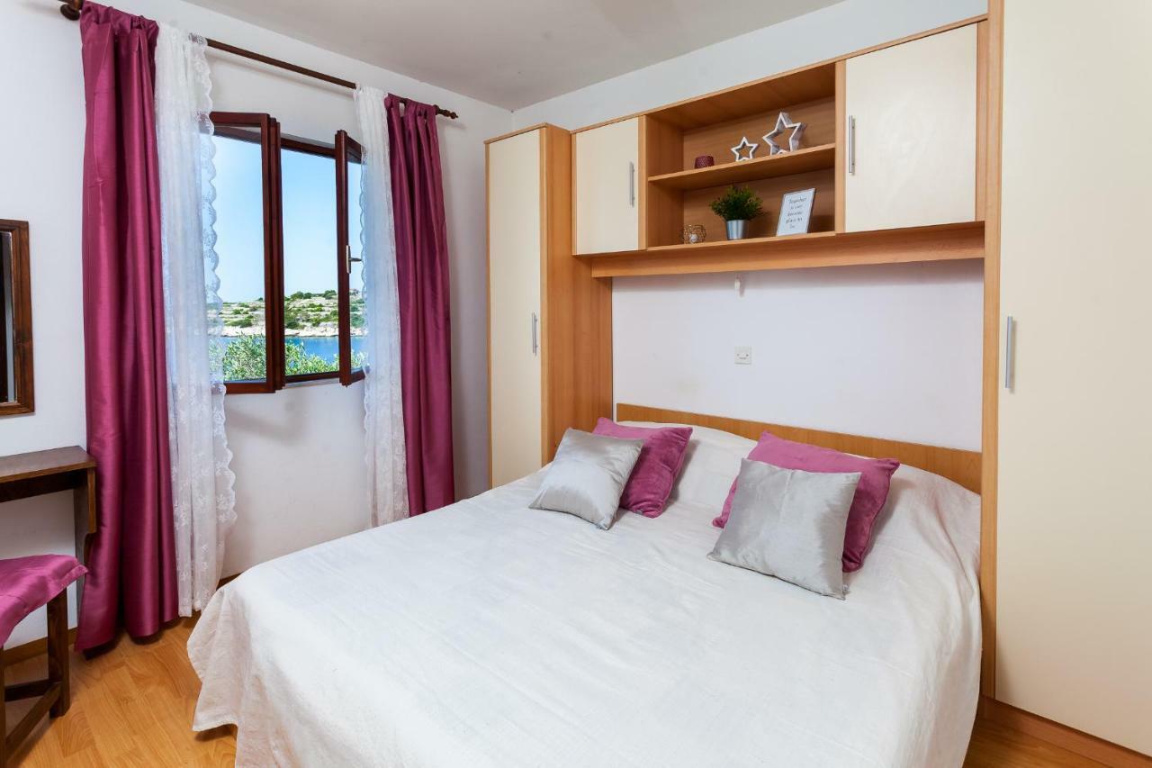 Apartments Dajna Vela Luka Esterno foto